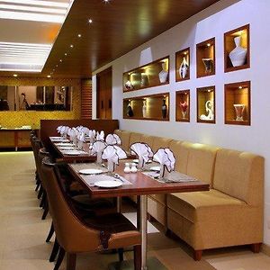 Staynest Retreat And Spa Gangtok With Parking & Swimming Pool